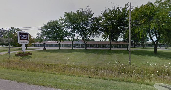 Colonial Motel - 2014 Street View (newer photo)